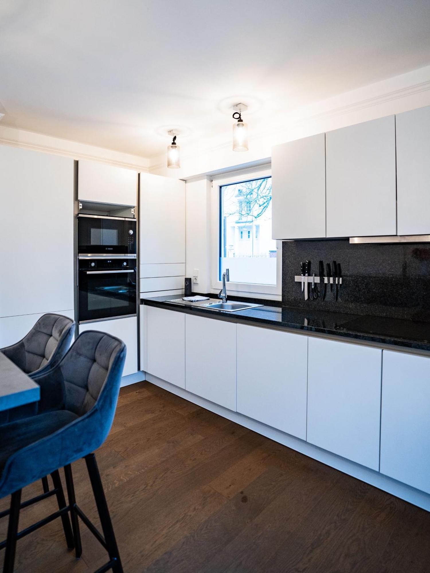 Whirlpool - Zentral - Designloft Mit Xxl Terrasse Apartment Wiesbaden Luaran gambar