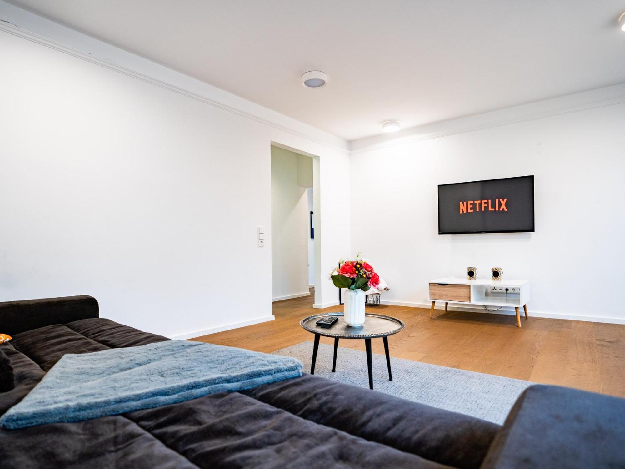 Whirlpool - Zentral - Designloft Mit Xxl Terrasse Apartment Wiesbaden Luaran gambar