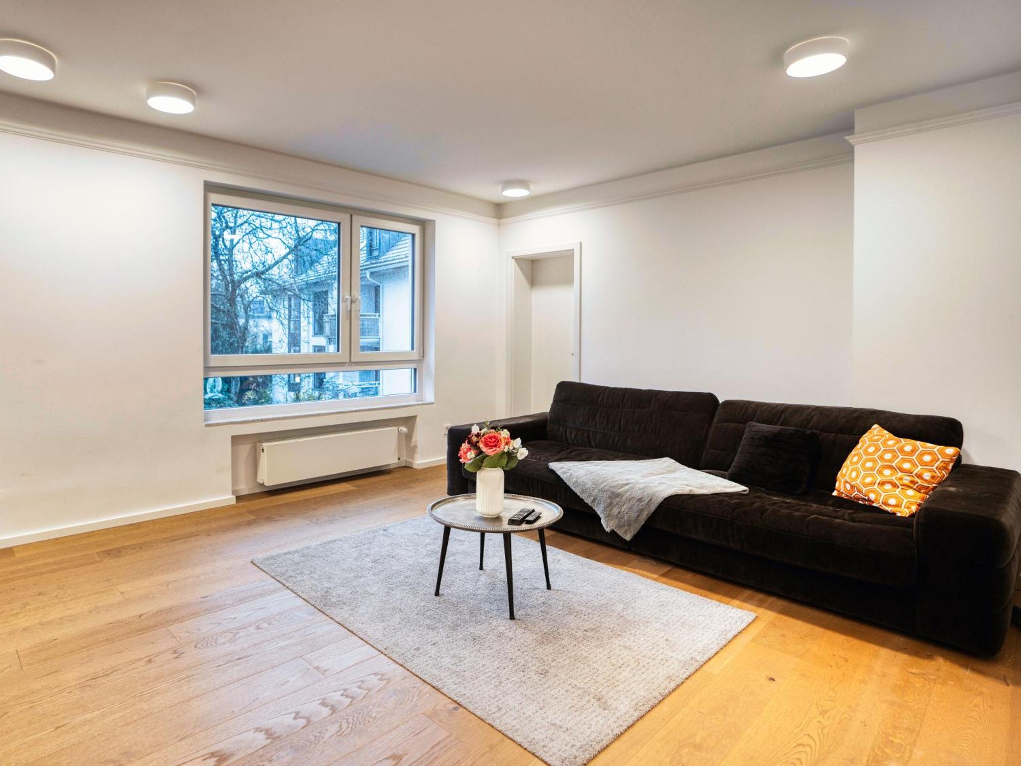 Whirlpool - Zentral - Designloft Mit Xxl Terrasse Apartment Wiesbaden Luaran gambar