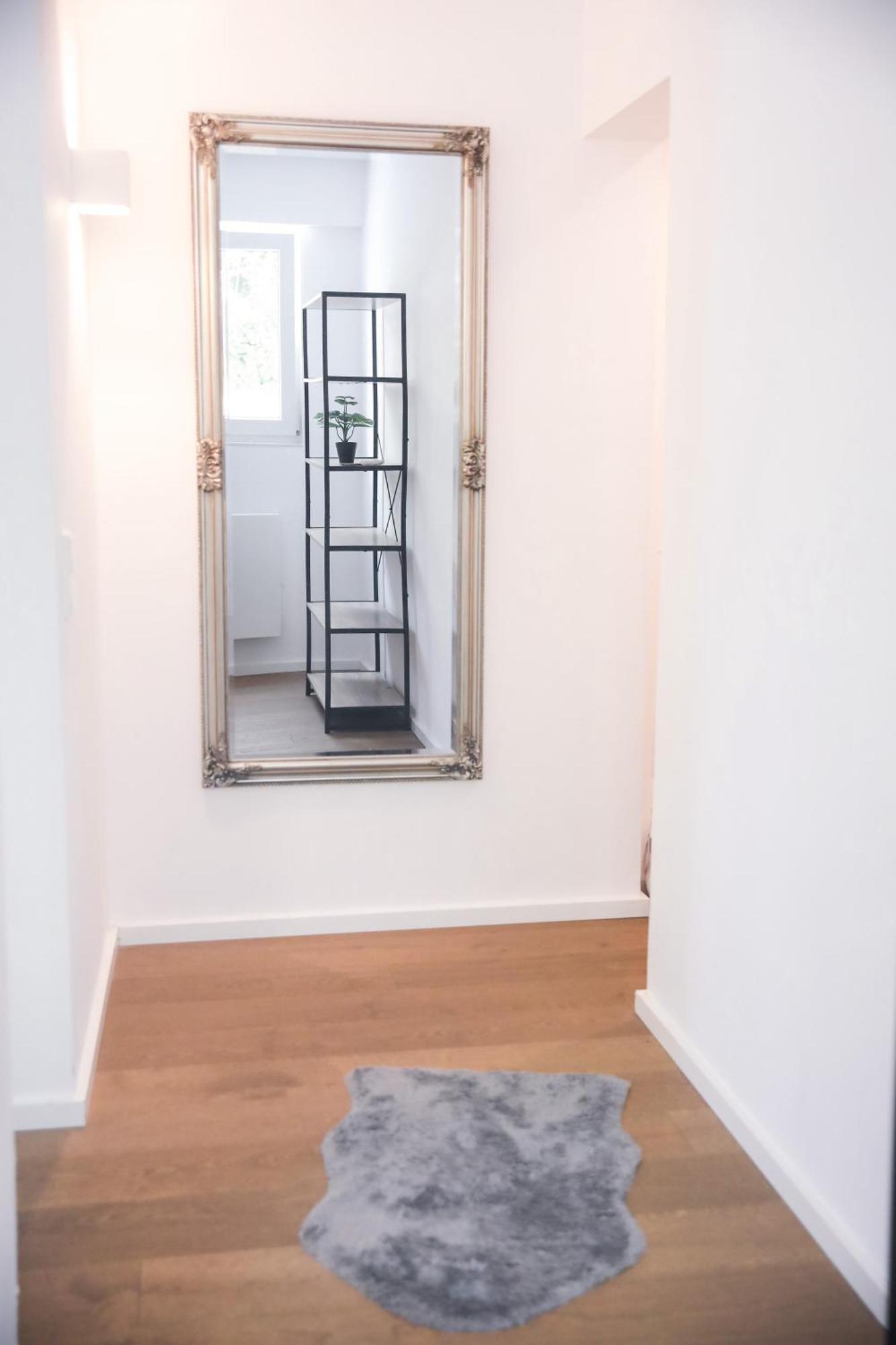 Whirlpool - Zentral - Designloft Mit Xxl Terrasse Apartment Wiesbaden Luaran gambar