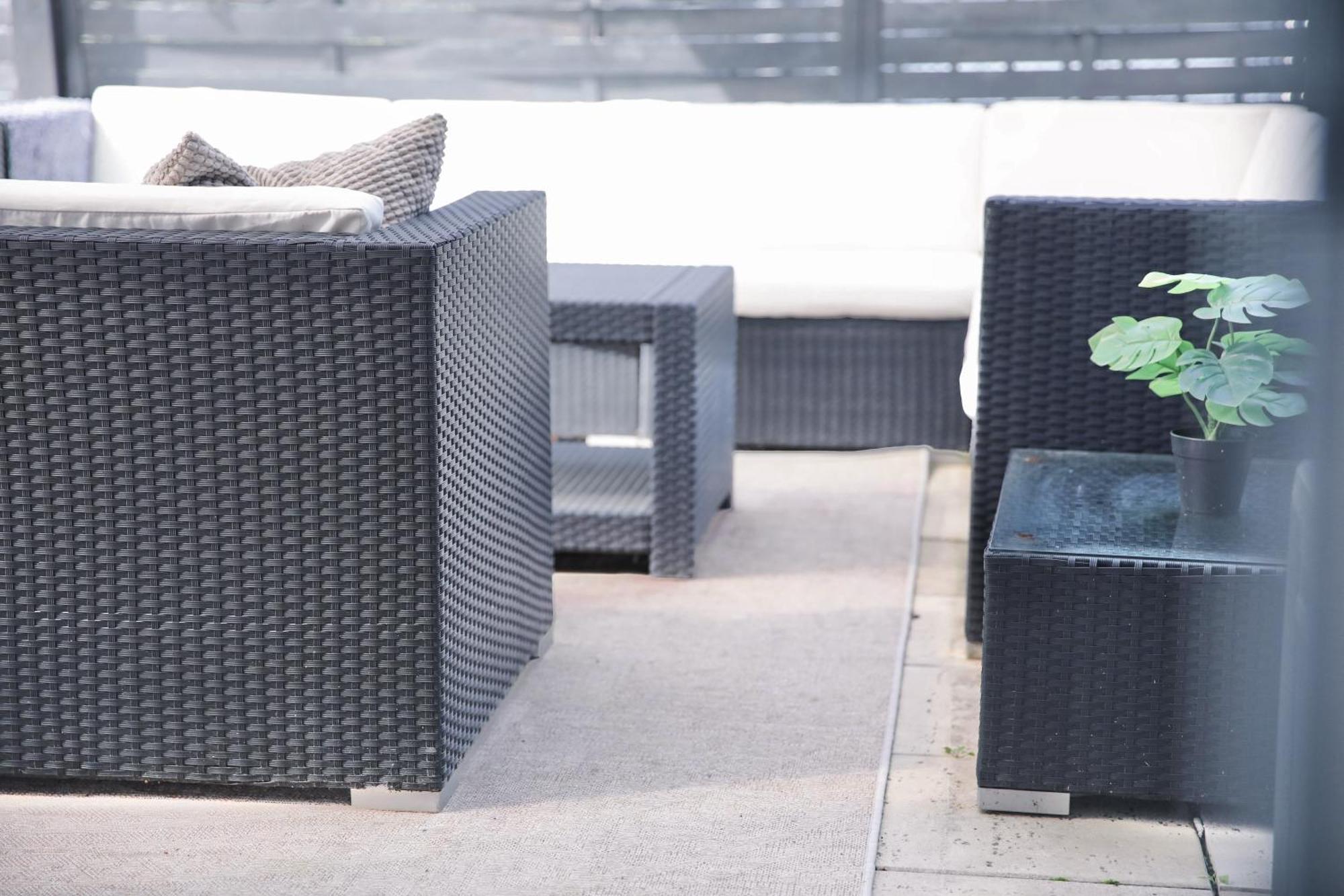 Whirlpool - Zentral - Designloft Mit Xxl Terrasse Apartment Wiesbaden Luaran gambar